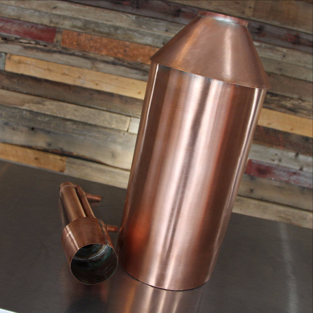 Clawhammer Supply 5-gallon copper pot still — shown assembled. Ships as a kit of pre-cut C-110 copper pieces; you silver-solder the seams yourself over a 4–6 hour build (reference only, vendor copyright)